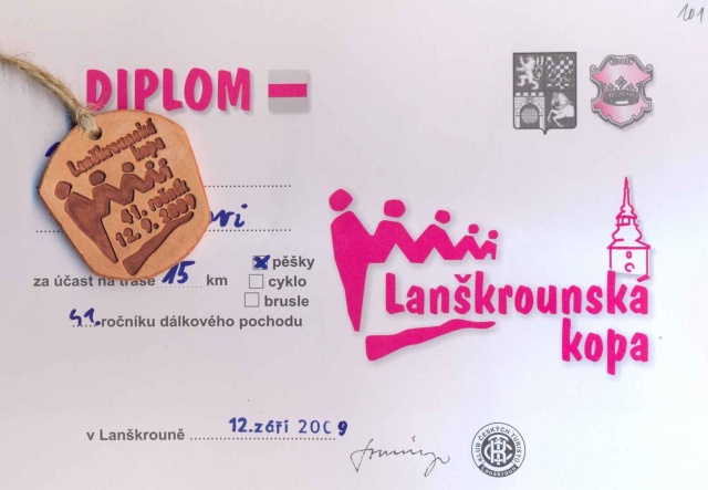 01_Letosni diplom a keramicka medaile.jpg